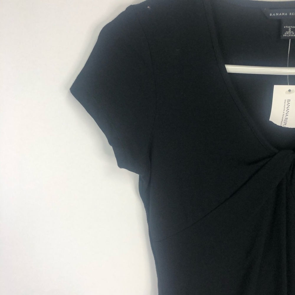 Banana Republic black stretch tee short sleeve detail v neck S - Picture 4 of 12